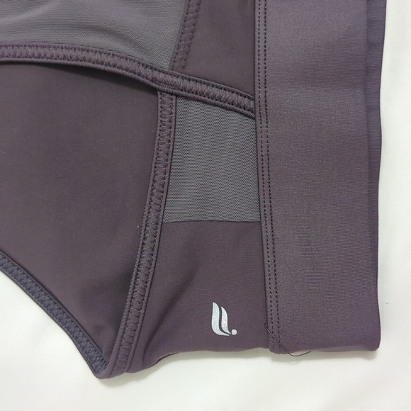 Fabletics On-The-Go Medium Impact Sports Bra, Color Shadow Shine Size L - Picture 10 of 14